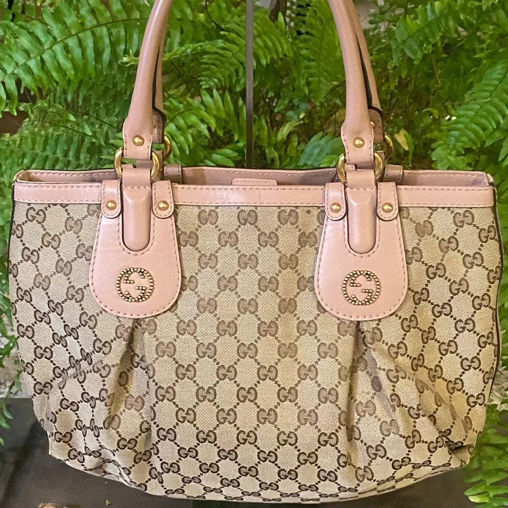 Gucci GG Canvas Scarlett Bag - Picture 11 of 11